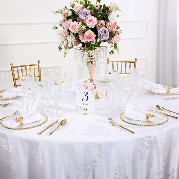 White Friendship flower tablecloth