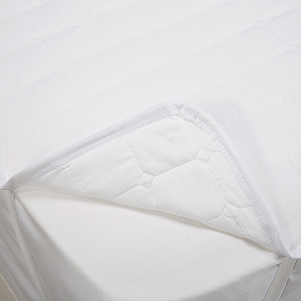 Plaid pure white protective pad