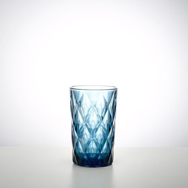 Blue diamond crystal cup set